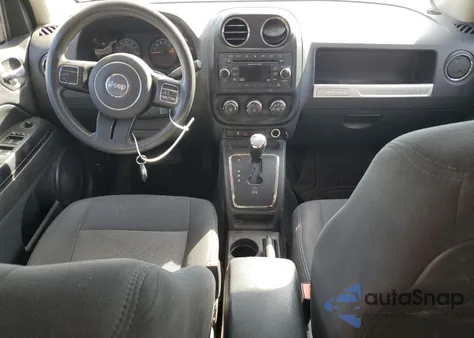 2016 Jeep Compass Sport z USA, uszkodzony, nr VIN 1C4NJDBB3GD508667